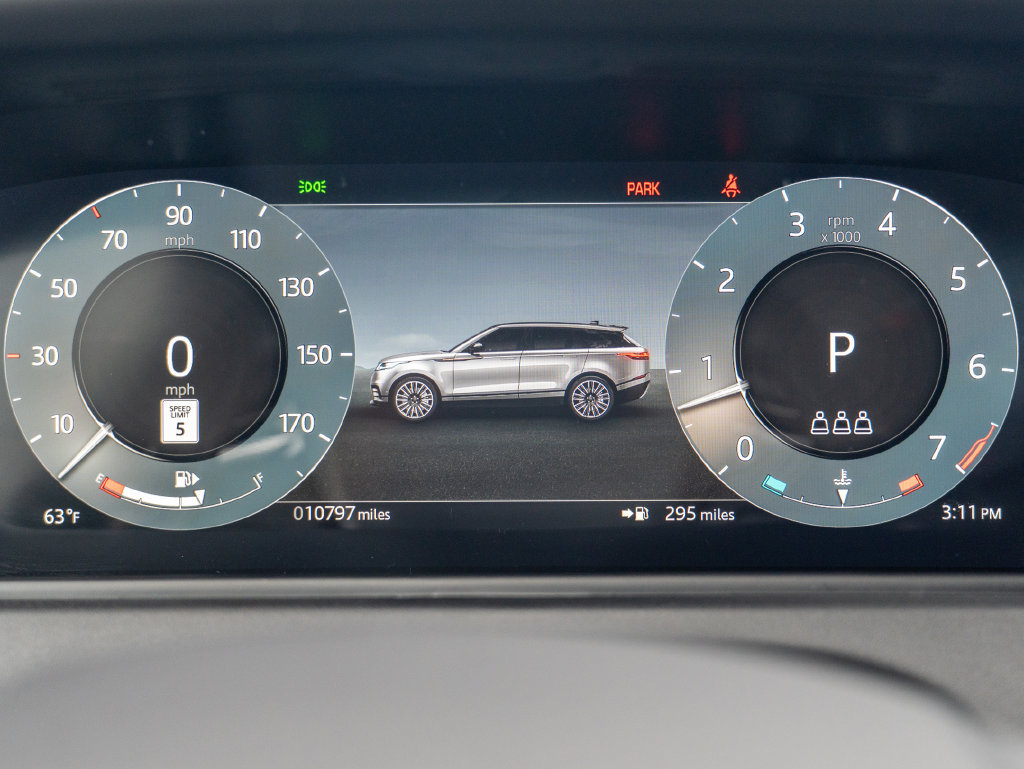 Certified 2026 Land Rover Range Rover Velar Dynamic SE AWD/4WD image 14