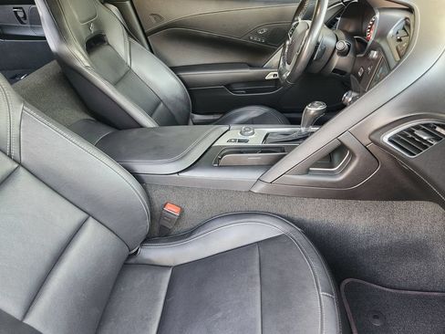 Used 2018 Chevrolet Corvette Grand Sport RWD image 14