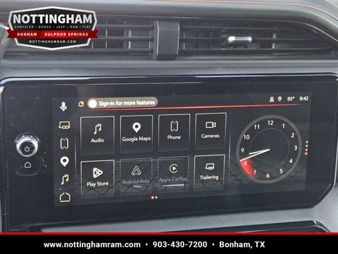 Used 2025 GMC Sierra 2500 AT4 AWD/4WD image 13