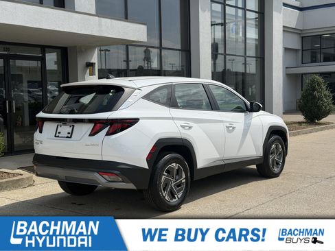 New 2026 Hyundai Tucson Blue SE AWD/4WD image 4