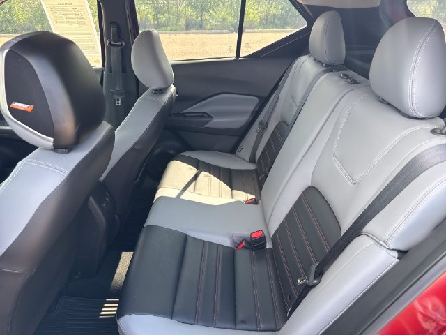 Certified 2023 Nissan Kicks SR w/ SR Premium Package FWD image 12