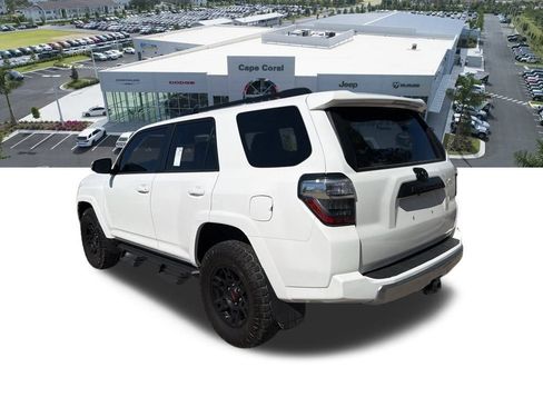 Used 2024 Toyota 4Runner TRD Off-Road Premium w/ Moonroof Package image 4