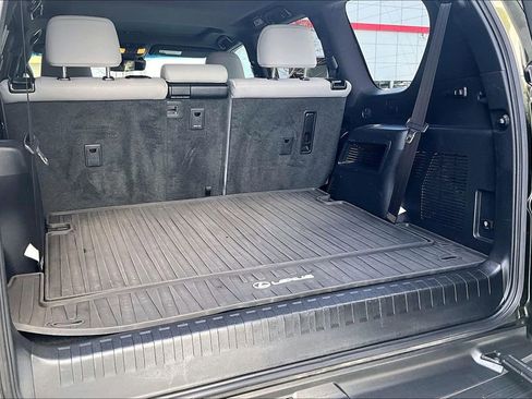 Used 2023 Lexus GX 460 w/ Black Line Special Edition image 24