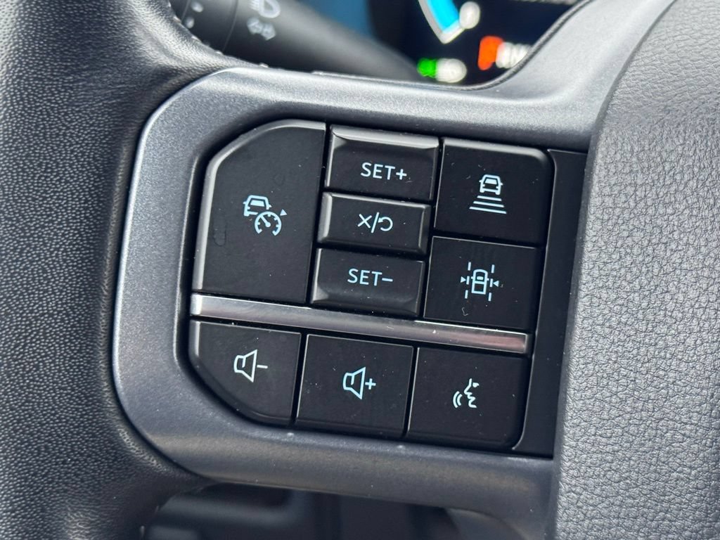 Used 2023 Ford F150 Lariat w/ Equipment Group 502A High AWD/4WD image 8