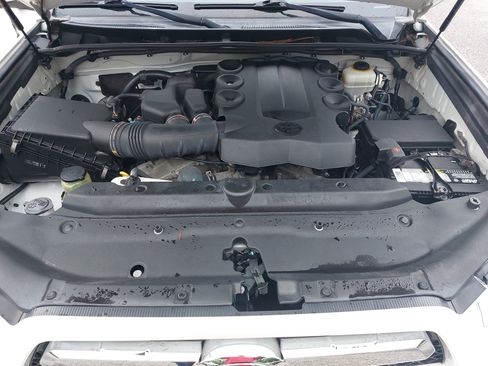 Used 2012 Toyota 4Runner Limited RWD image 32