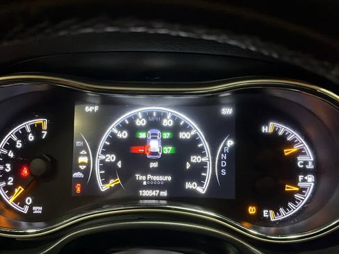 Used 2014 Jeep Grand Cherokee Limited AWD/4WD image 14