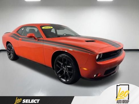 Used 2022 Dodge Challenger SXT w/ Blacktop Package RWD image 5