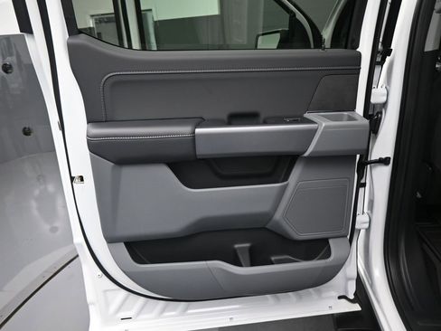 New 2026 Ford F150 XLT w/ Equipment Group 302A MID image 8