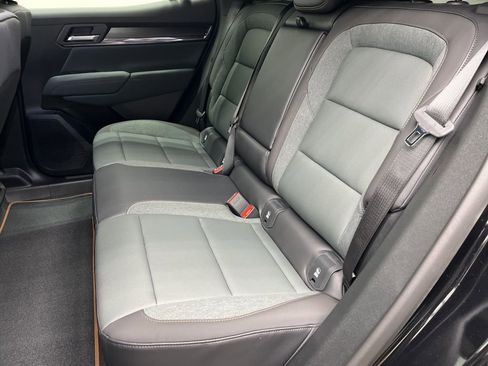 New 2026 GMC Terrain AT4 AWD/4WD image 5