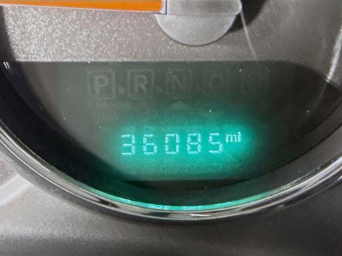 Used 2016 Jeep Wrangler Unlimited Sahara w/ Dual Top Group image 16