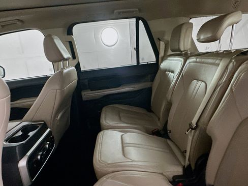 Used 2024 Ford Expedition Max Limited image 29