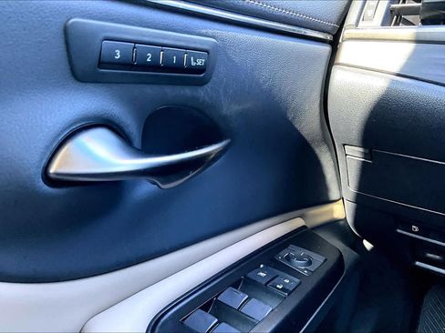 Used 2019 Lexus ES 350 image 35