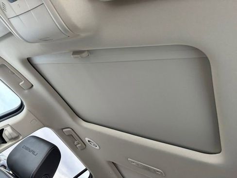 Certified 2023 GMC Acadia Denali w/ Denali Ultimate Package image 10