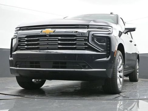 New 2026 Chevrolet Suburban Premier image 51
