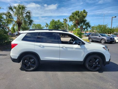 Used 2021 Honda Passport Elite image 4