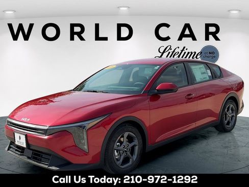 New 2026 Kia K4 FWD image 3