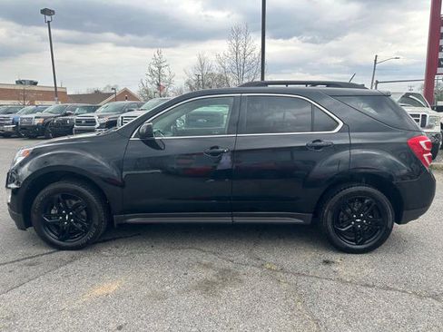 Used 2017 Chevrolet Equinox LT w/ Midnight Edition image 8