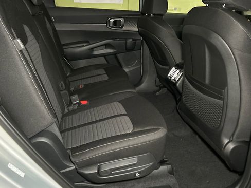 New 2026 Kia Sorento LX image 12