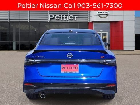 New 2026 Nissan Sentra SR w/ Floor Mat Package FWD image 4
