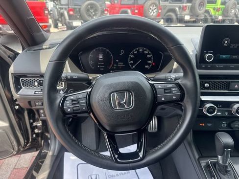 Used 2024 Honda Civic Sport image 15
