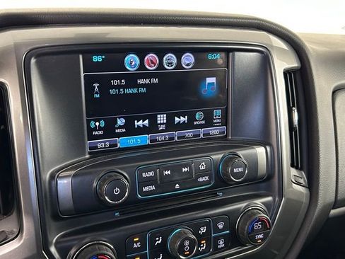 Used 2018 Chevrolet Silverado 1500 LT w/ All Star Edition image 24