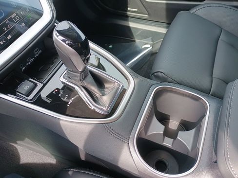 New 2025 Subaru Outback Touring image 22