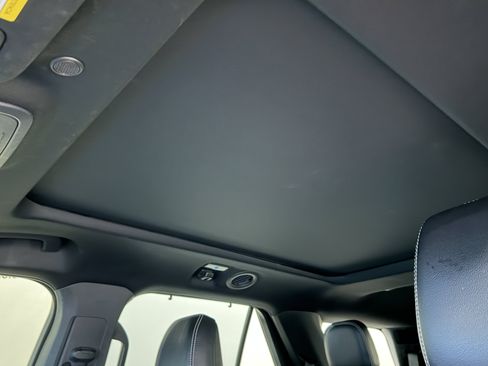 Used 2021 Ford Explorer ST w/ Equipment Group 401A AWD/4WD image 5