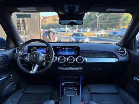 Used 2024 Mercedes-Benz GLB 250 4MATIC image 52
