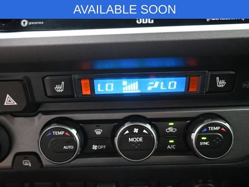 Used 2022 Toyota Tacoma TRD Pro AWD/4WD image 22