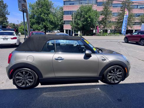 Used 2016 MINI Cooper Convertible FWD image 11