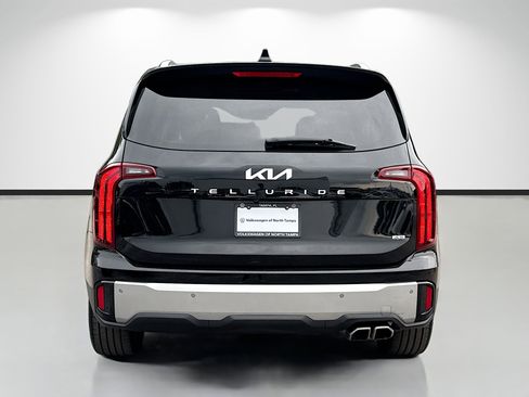 Used 2023 Kia Telluride S w/ S Sunroof Package AWD/4WD image 4