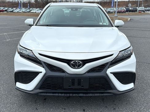 Used 2022 Toyota Camry SE image 17