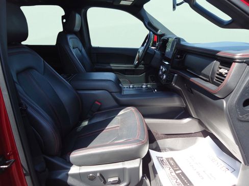 Used 2022 Ford Expedition Max Limited image 27