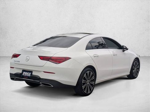 Used 2023 Mercedes-Benz CLA 250 image 5