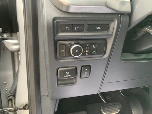 Used 2022 Ford F150 Lariat w/ Bed Utility Package image 13