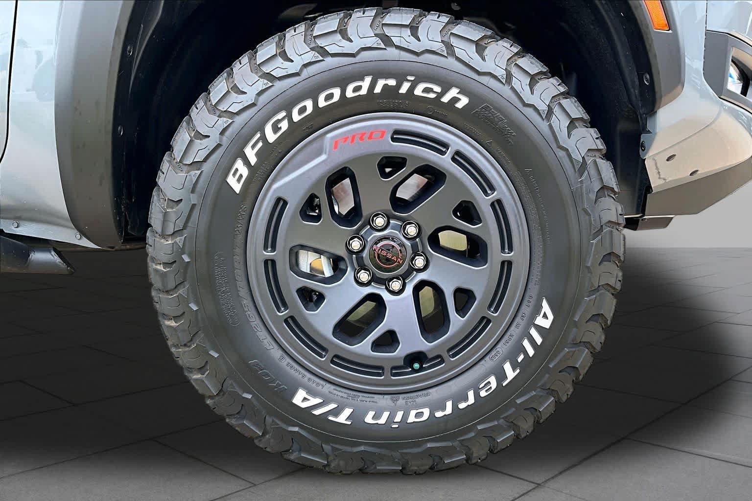 Certified 2026 Nissan Frontier PRO-4X w/ Pro-4x Convenience Package AWD/4WD image 11