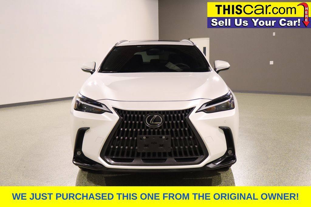 Used 2022 Lexus NX 350 AWD image 3