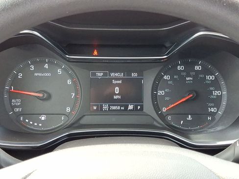 Certified 2022 Chevrolet TrailBlazer LT w/ Convenience Package AWD/4WD image 17