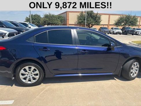 Used 2026 Toyota Corolla LE FWD image 2