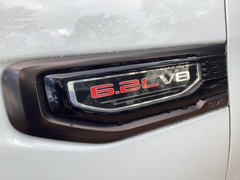 Used 2024 GMC Sierra 1500 AT4X w/ AT4X AEV Edition image 9