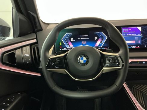 Certified 2025 BMW X3 xDrive30i w/ Premium Package AWD/4WD image 17