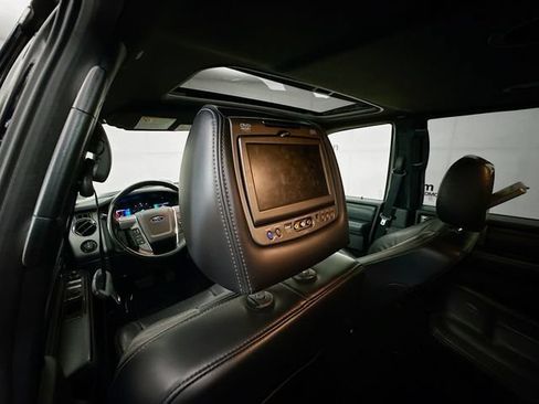 Used 2017 Ford Expedition Platinum AWD/4WD image 37