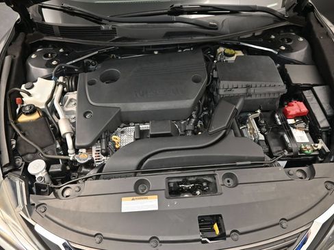 Used 2017 Nissan Altima 2.5 SV w/ Convenience Package FWD image 26