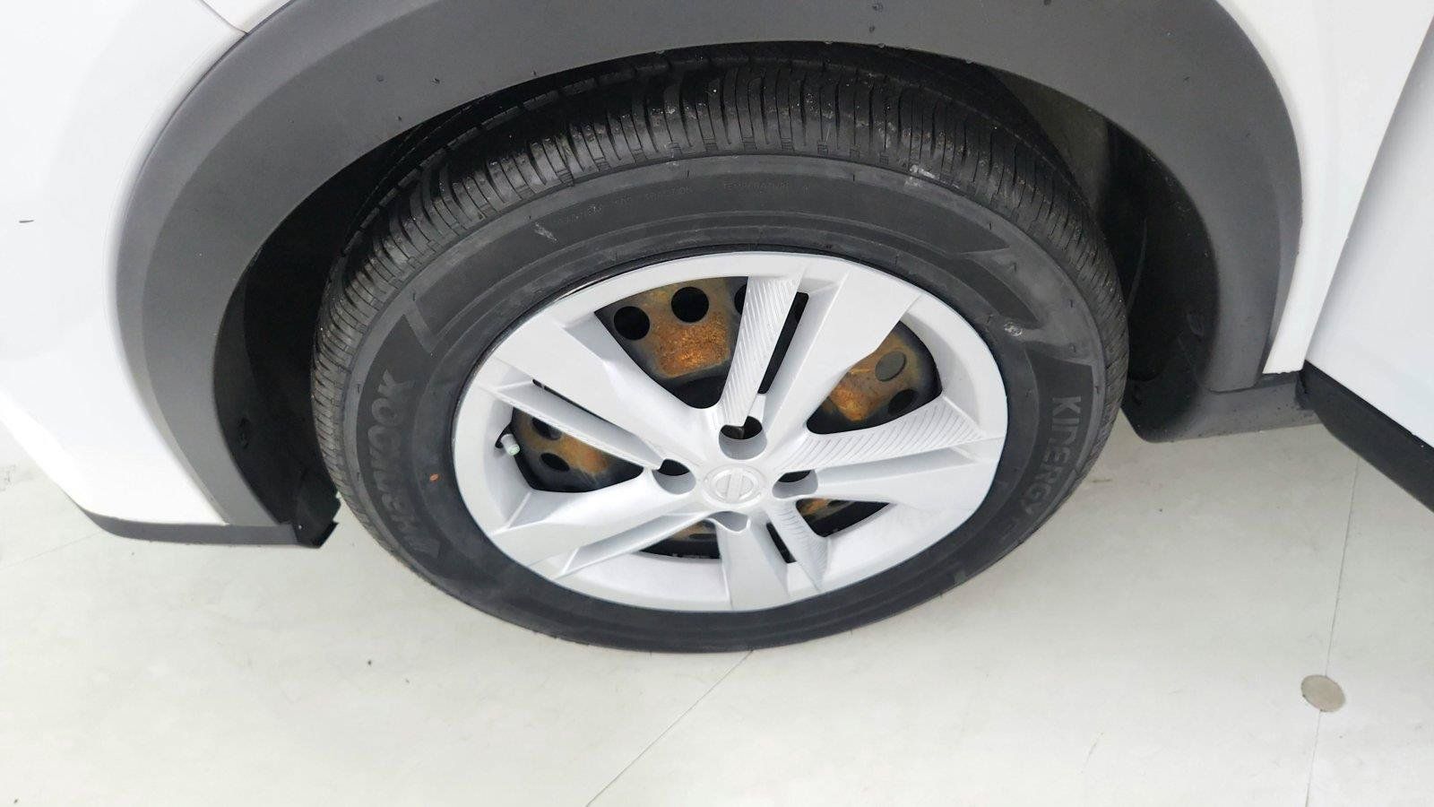 Used 2022 Nissan Kicks S FWD image 25