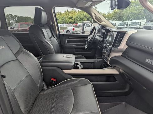 Used 2022 RAM 3500 Laramie AWD/4WD image 17