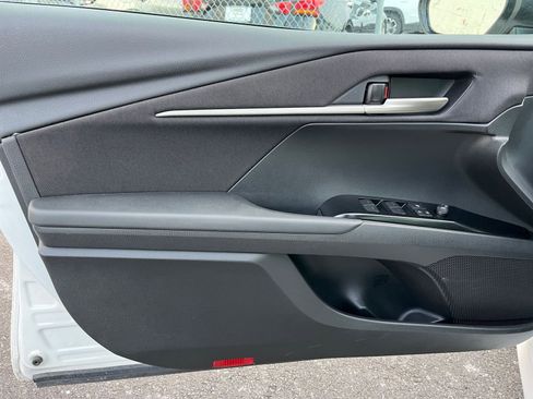 Used 2025 Toyota Camry LE image 20