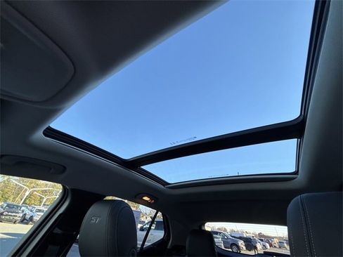 Used 2024 Buick Encore GX Sport Touring w/ Experience Buick Package image 16