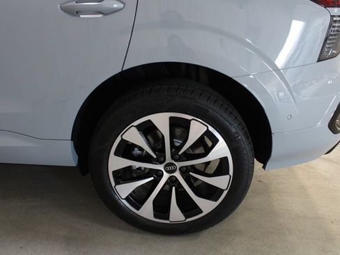 New 2026 Audi Q3 quattro 2.0T AWD/4WD image 29