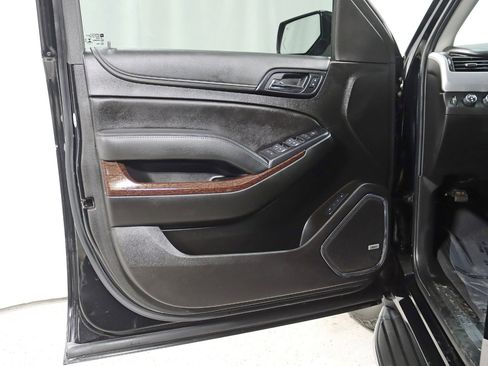 Used 2020 GMC Yukon SLT w/ Open Road Package image 36