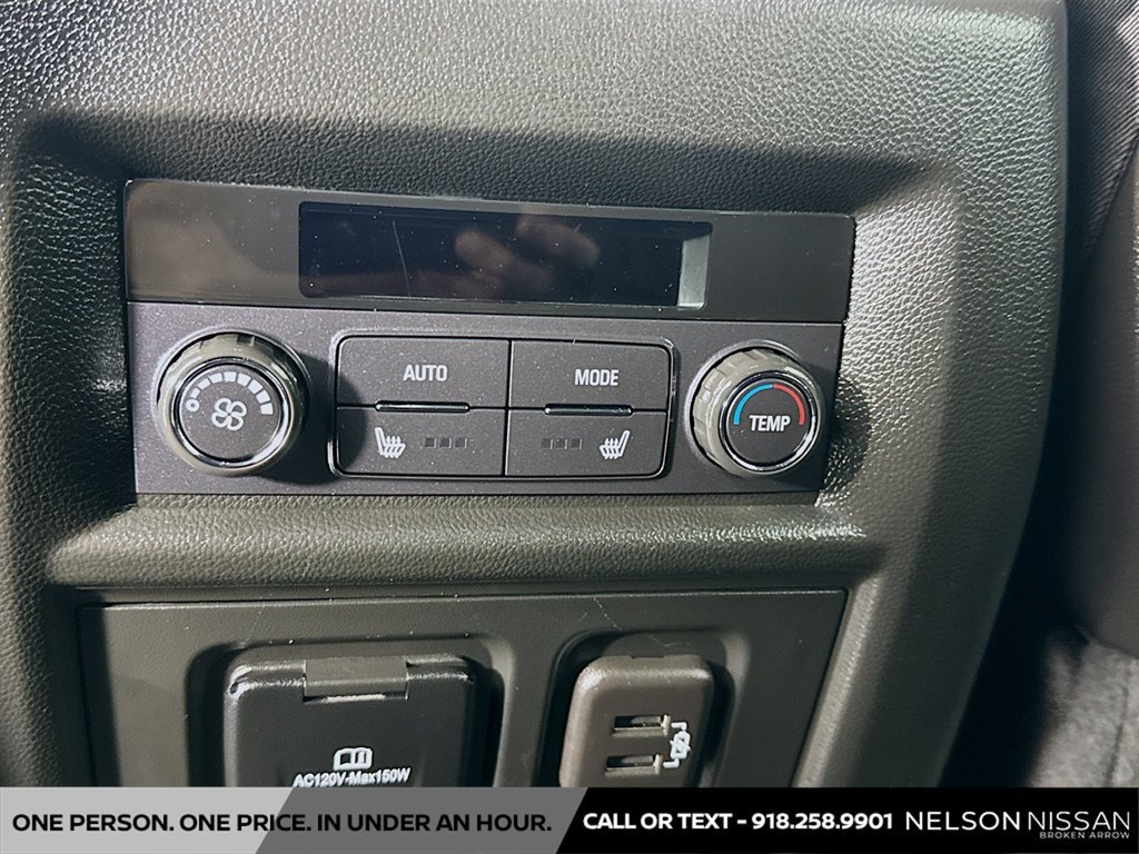 Used 2024 Chevrolet Traverse Premier w/ Redline Edition AWD/4WD image 27